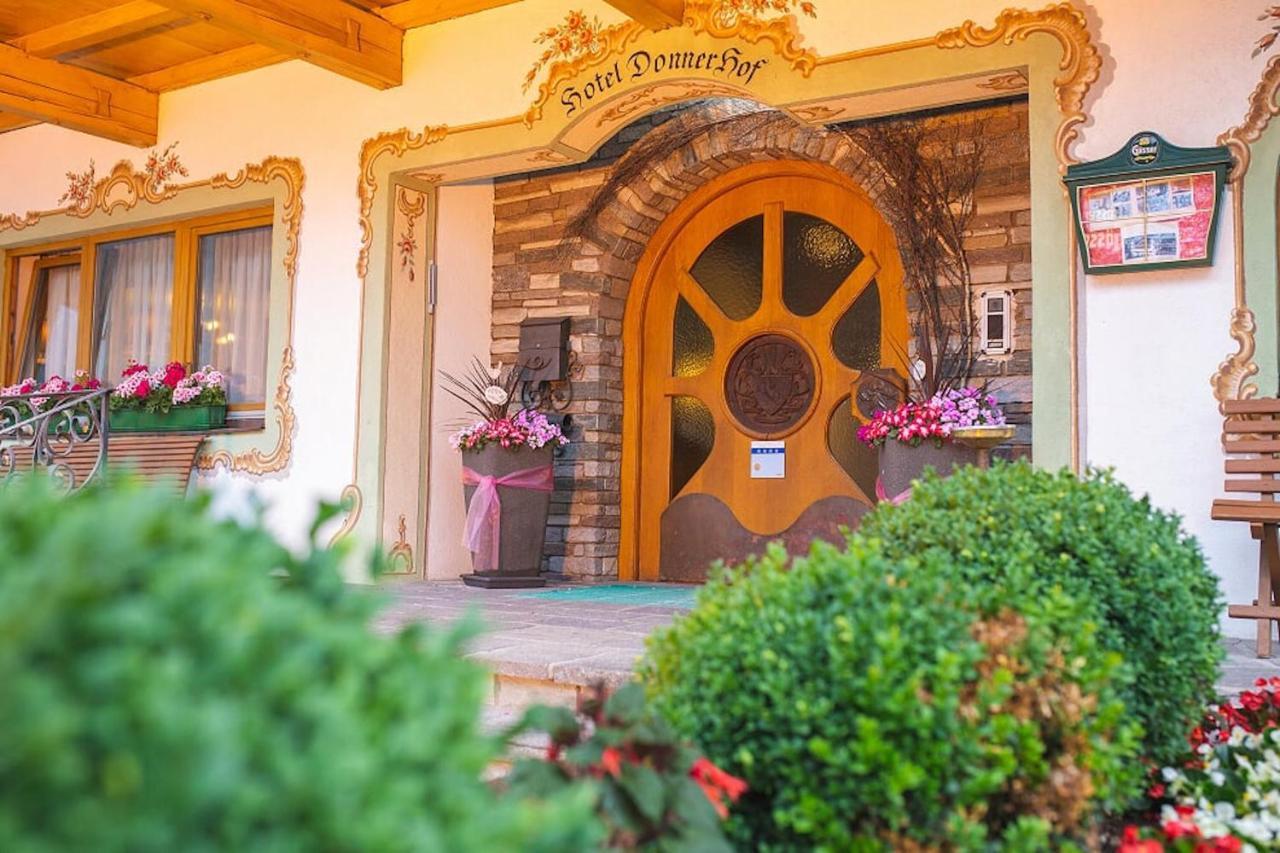 Hotel Donnerhof Fulpmes Bagian luar foto